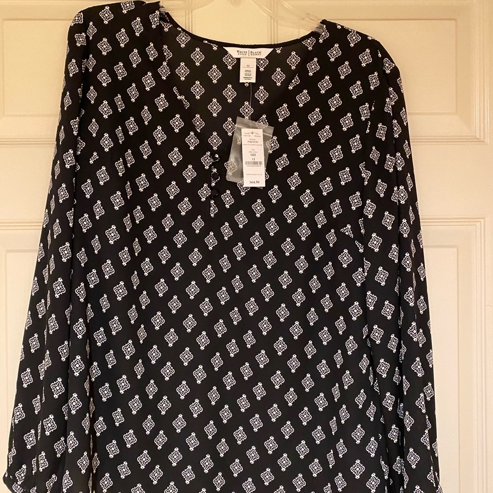 White House Black Market blouse - brand new, tags attached!!! Great deal!!